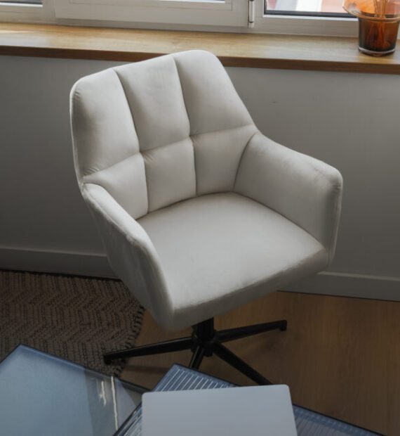 Thumbnail for inspiration post `Zwart wit interieur: inspiratie en combinaties voor elk interieur`